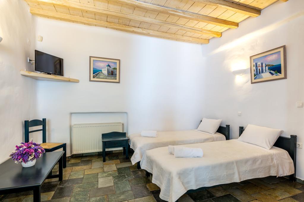 Villa Irini Panormos  Exteriör bild